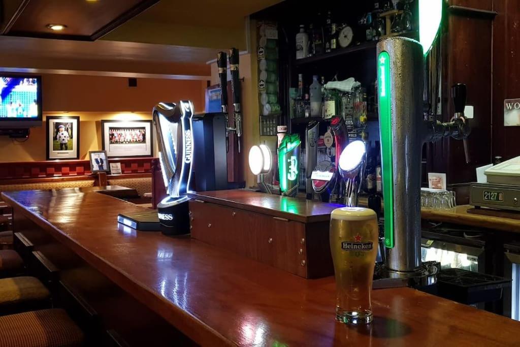 Central House Shillelagh ภายนอก รูปภาพ